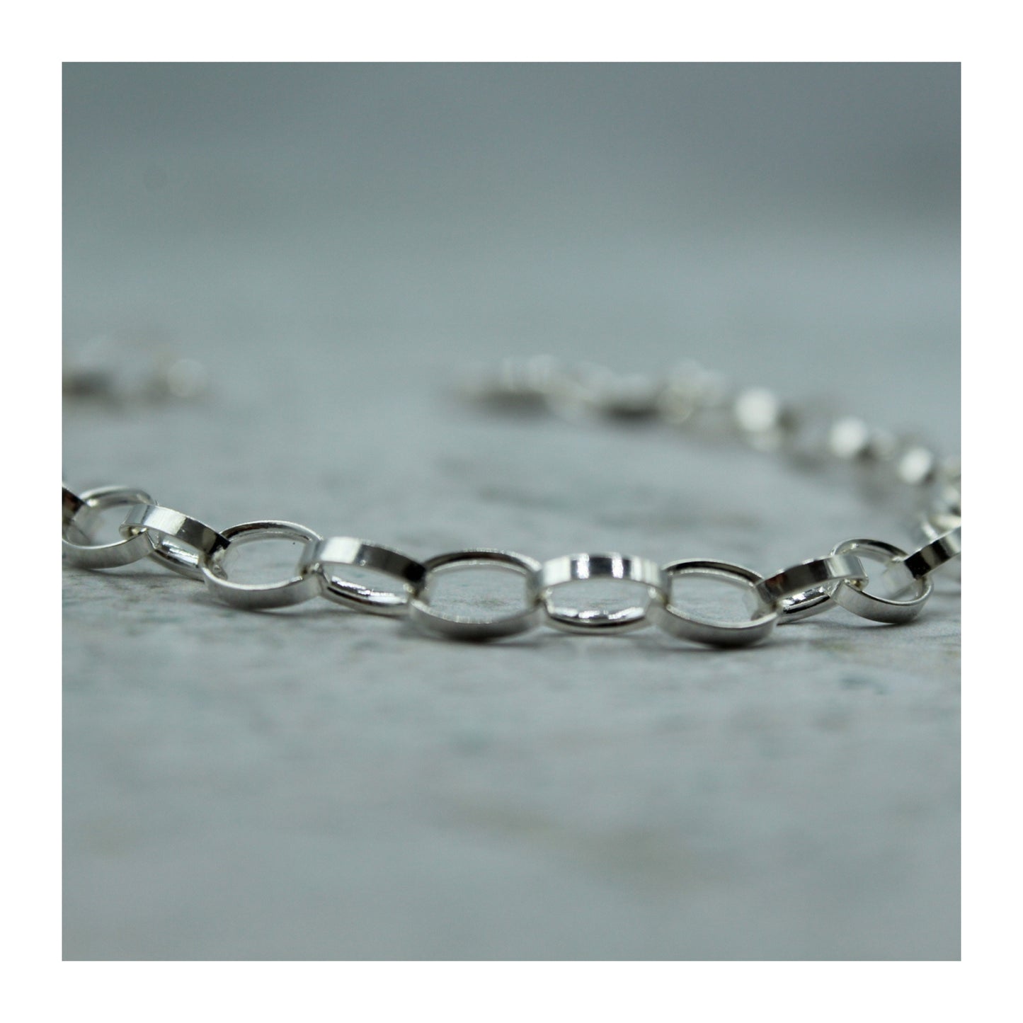 Pulsera Aros Forzados Unisex Plata .925 “Versátil”