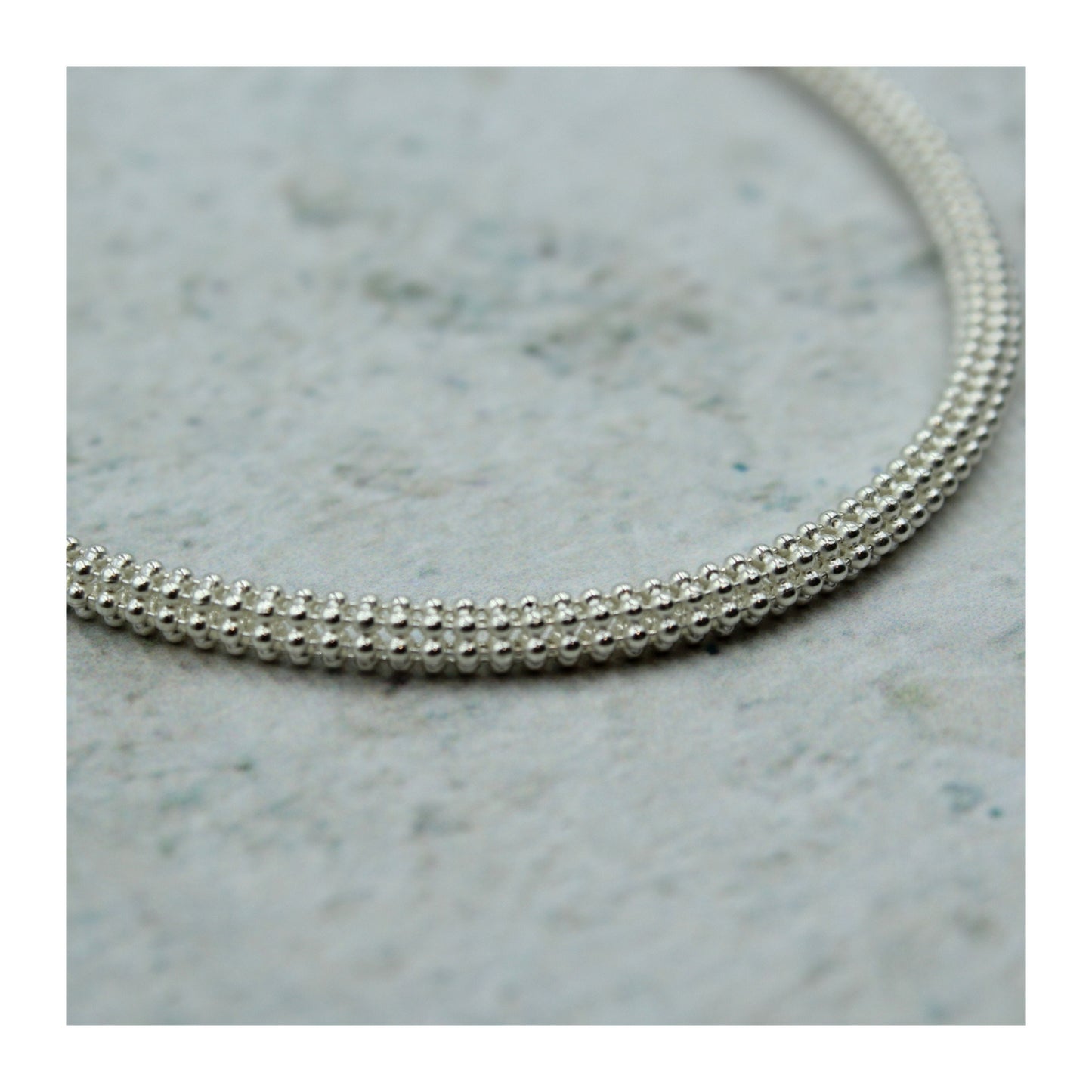 Pulsera Tubular de Bolitas Plata .925 Unisex “Esencia”