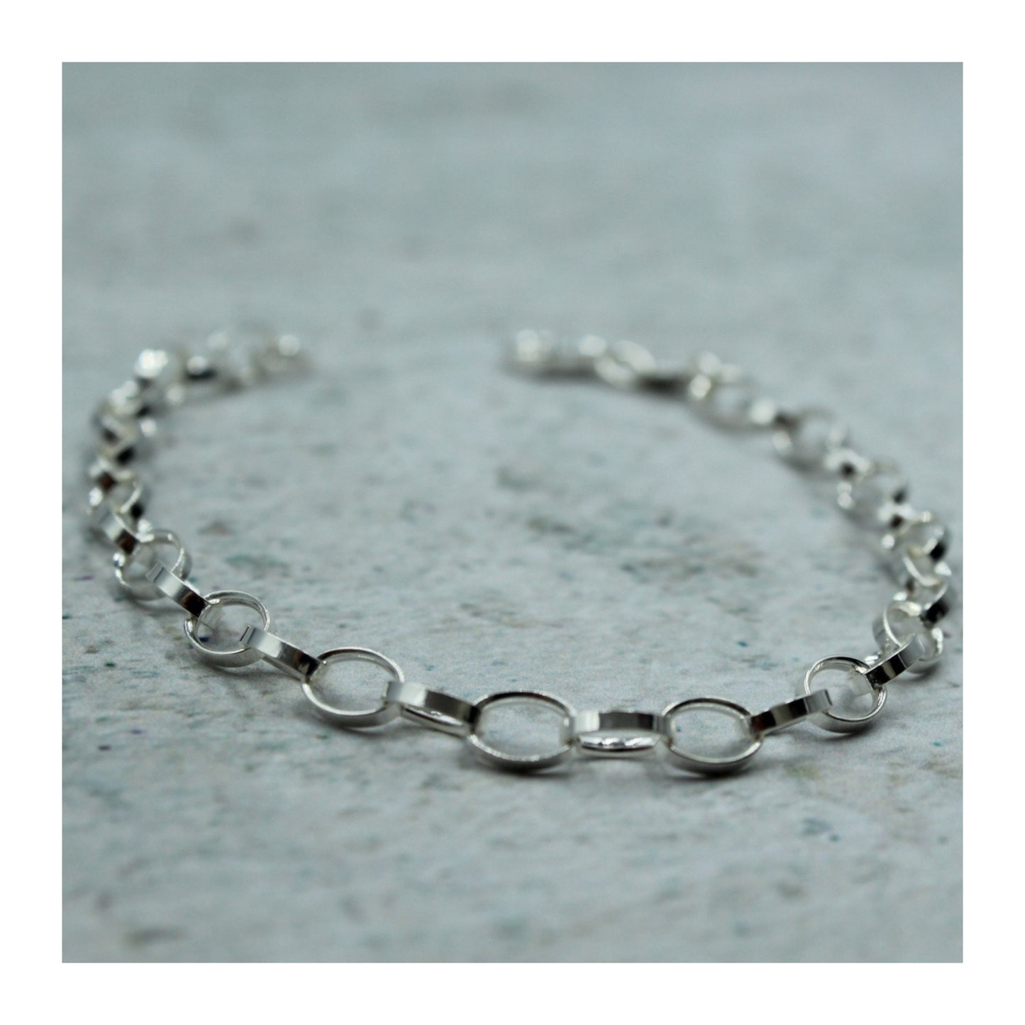 Pulsera Aros Forzados Unisex Plata .925 “Versátil”