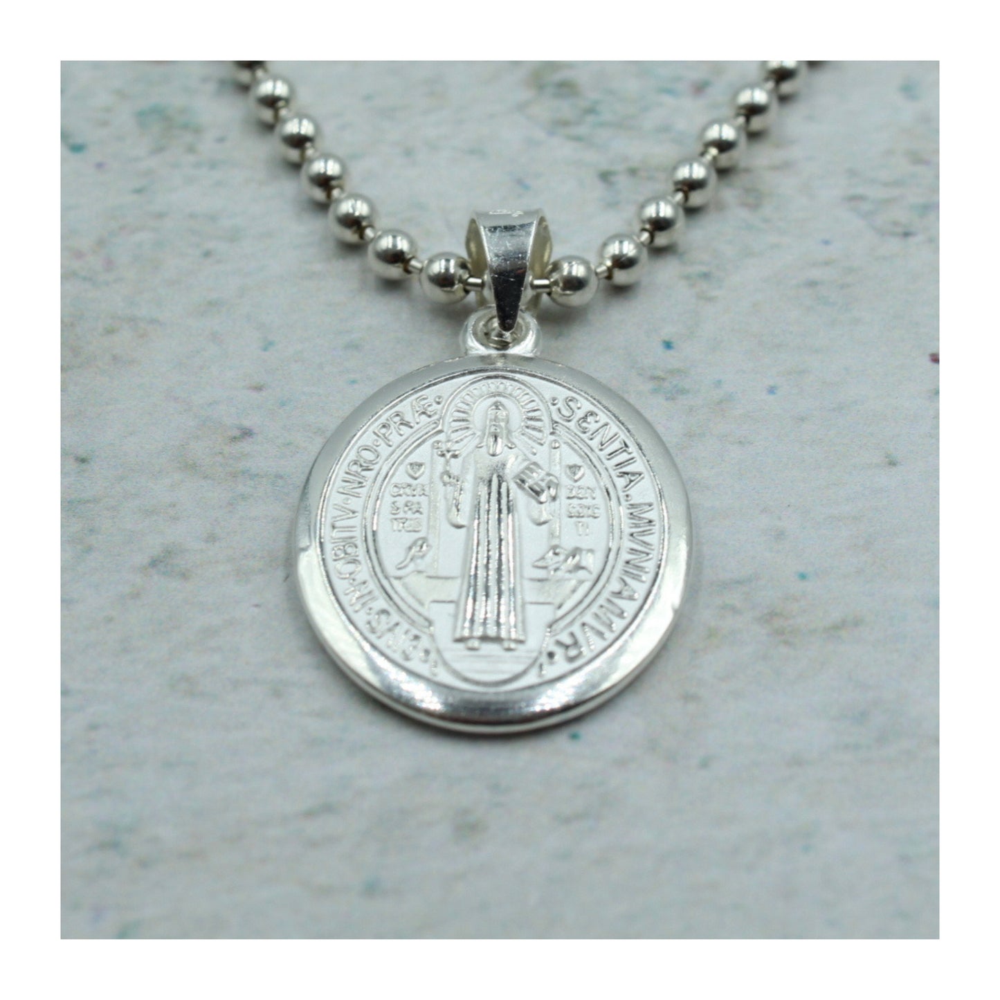 Medalla San Benito Unisex Plata .925 “Protección”