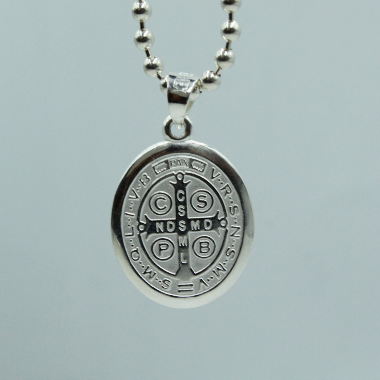 Medalla San Benito Unisex Plata .925 “Protección”