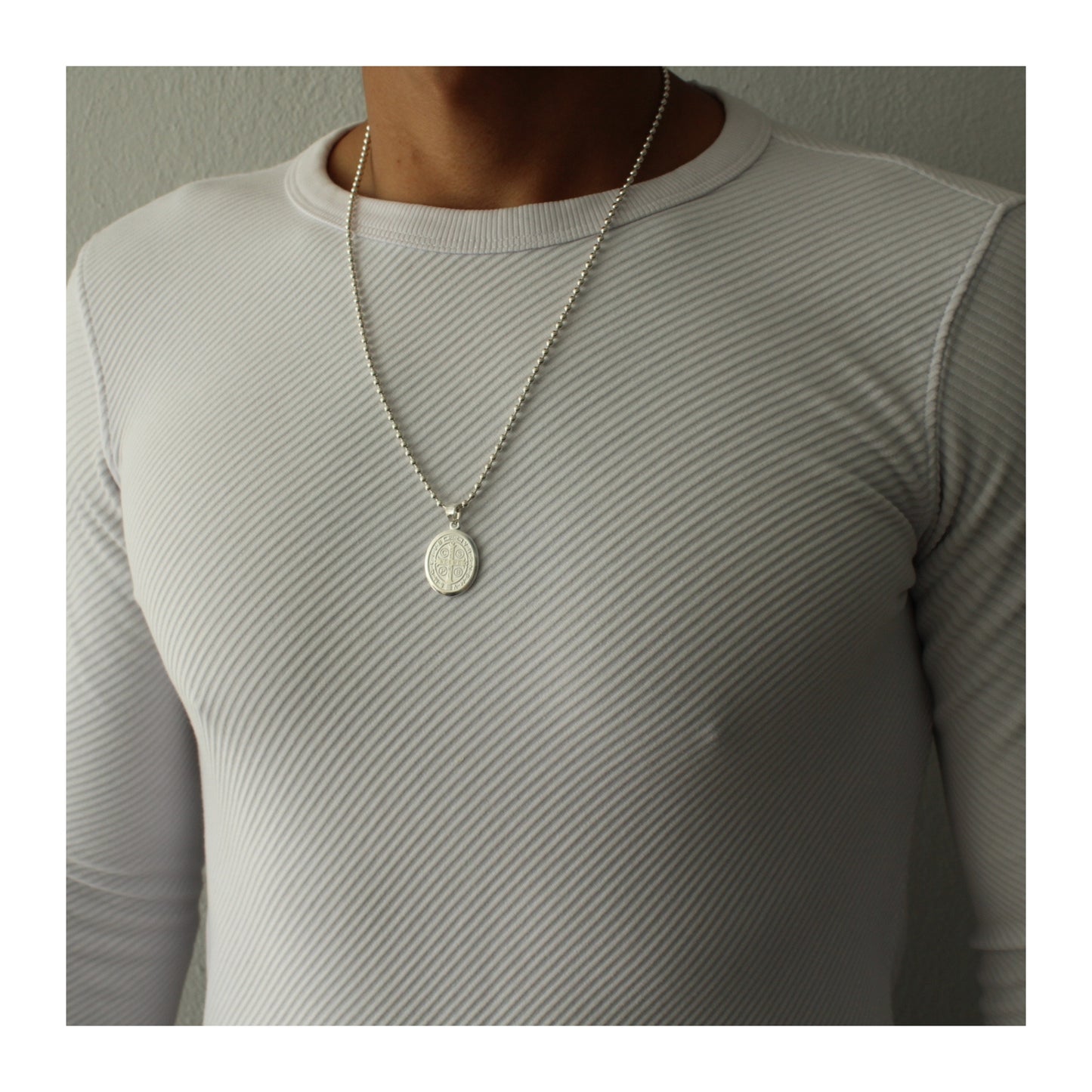 Medalla San Benito Unisex Plata .925 “Protección”